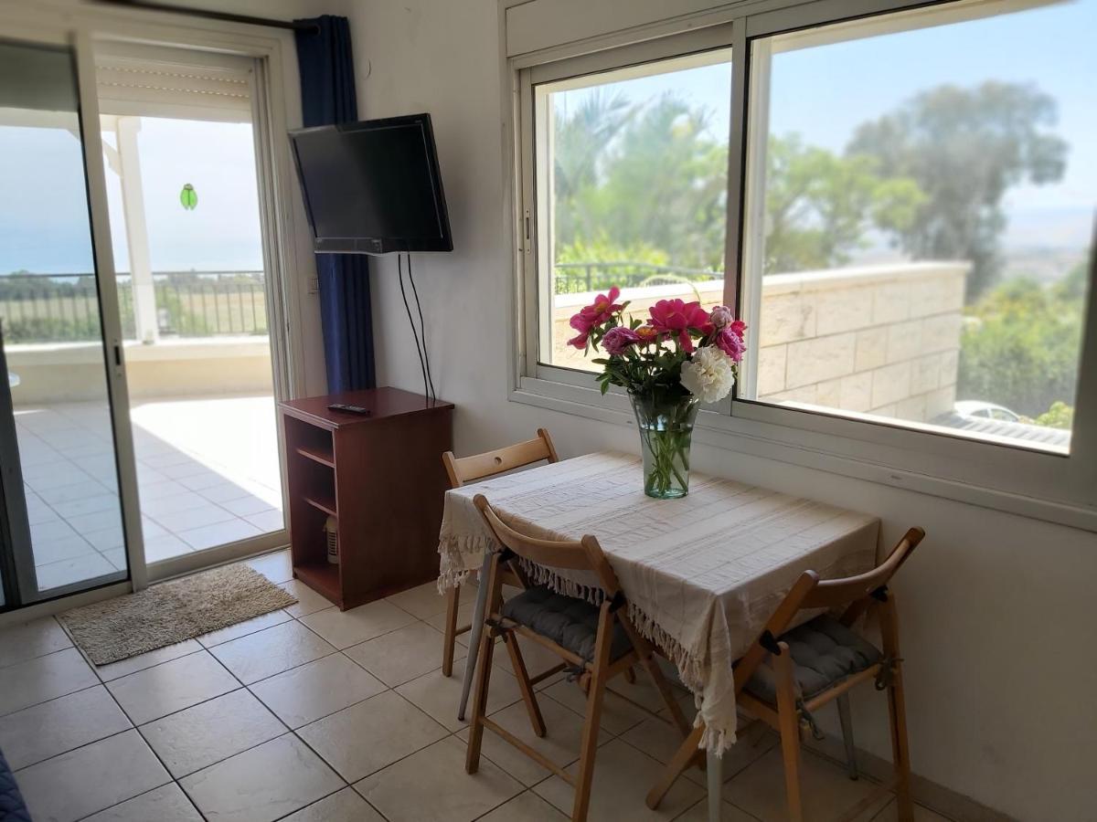 למרפסת La Balcona Apartment Chorazim Екстериор снимка