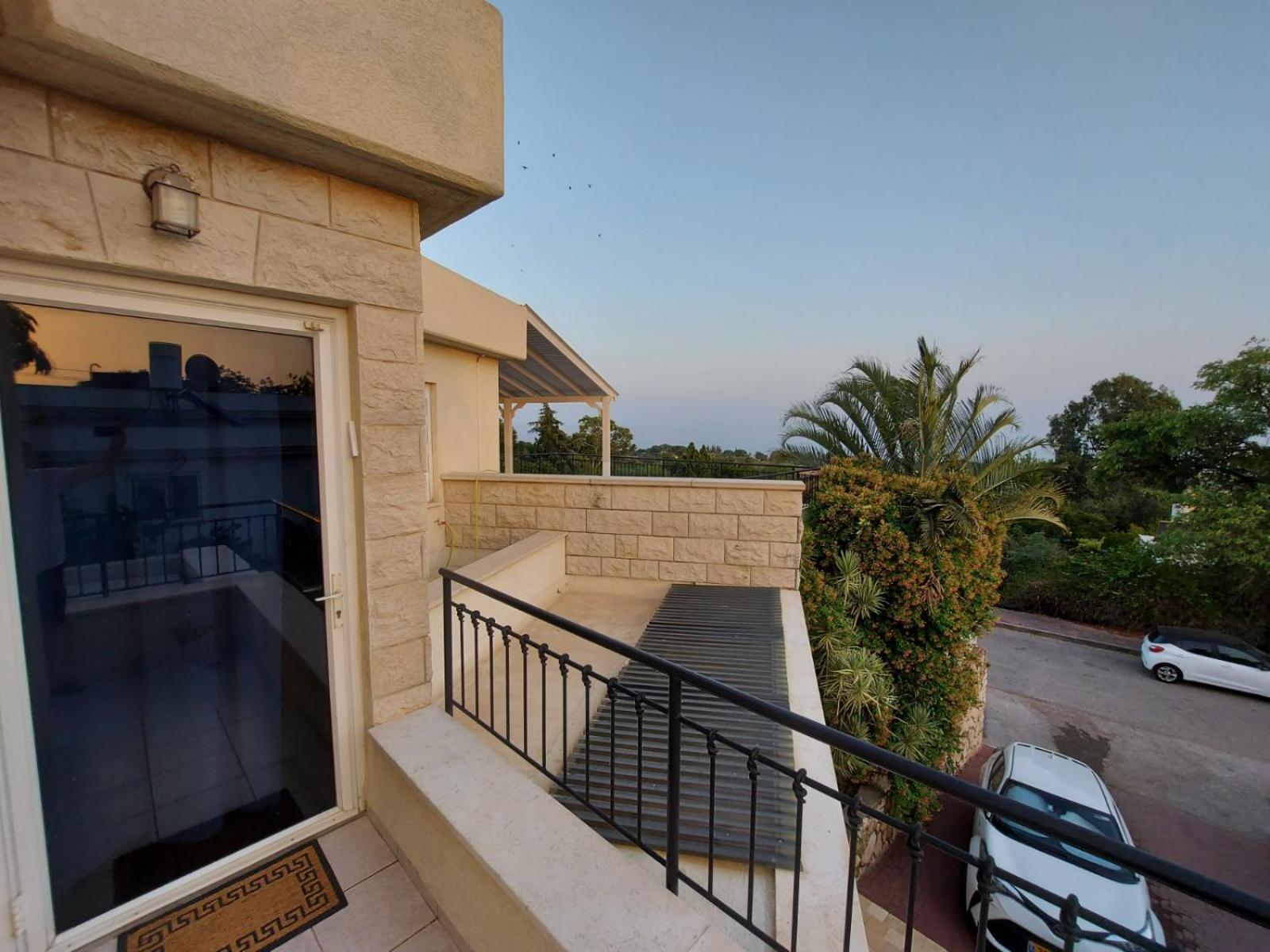 למרפסת La Balcona Apartment Chorazim Стая снимка